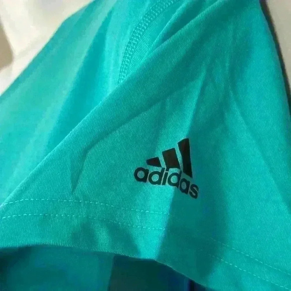 adidas Keyhole Women's Activewear Sports Tee (117) - Picture 7 of 10